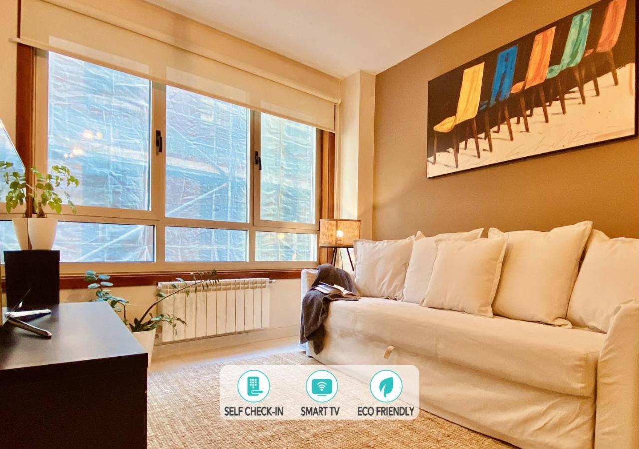 Orzan Beach Surf Apartment A Coruna Bagian luar foto